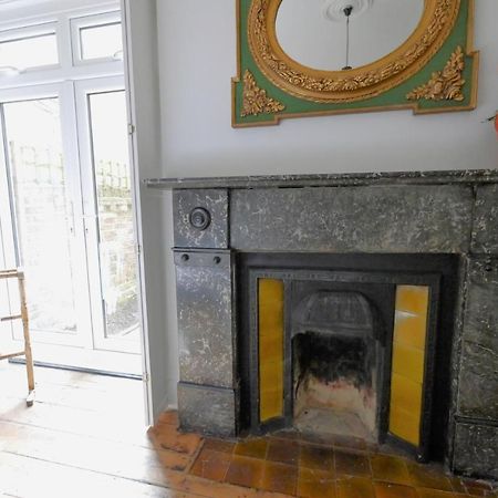 Quirky Spacious Ground Floor Victorian Garden Flat เวอร์ทิง ภายนอก รูปภาพ