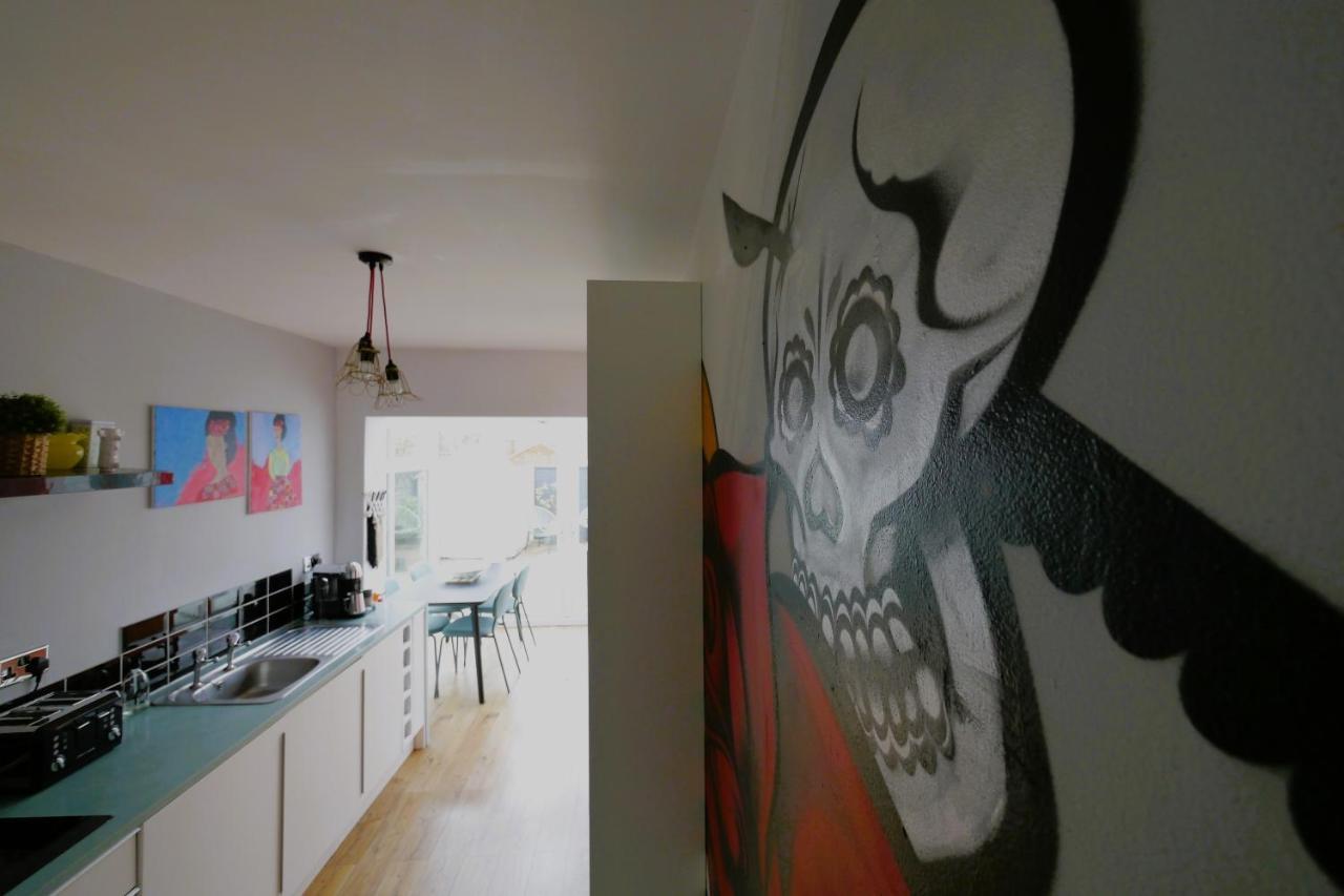 Quirky Spacious Ground Floor Victorian Garden Flat เวอร์ทิง ภายนอก รูปภาพ