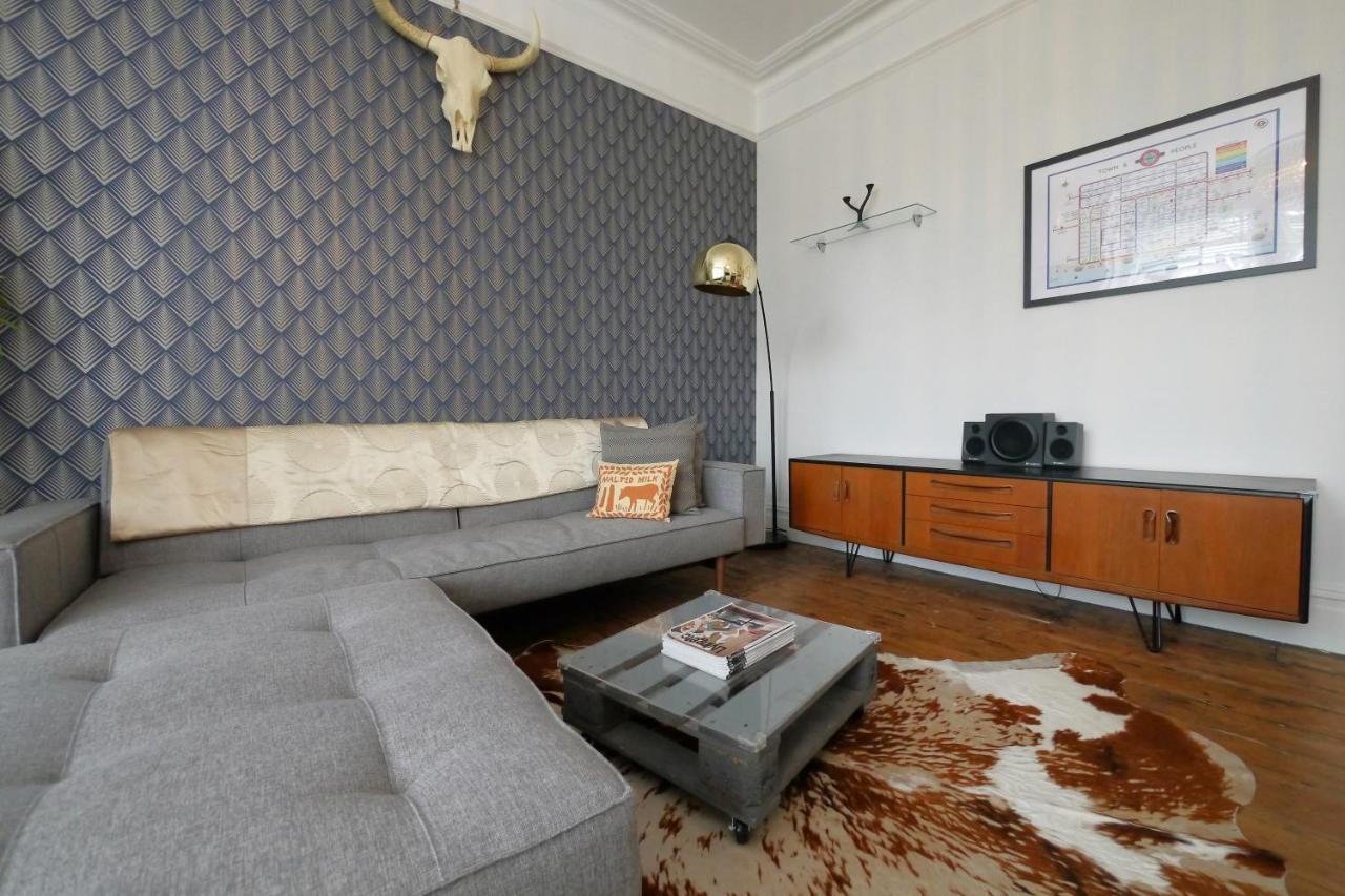 Quirky Spacious Ground Floor Victorian Garden Flat เวอร์ทิง ภายนอก รูปภาพ