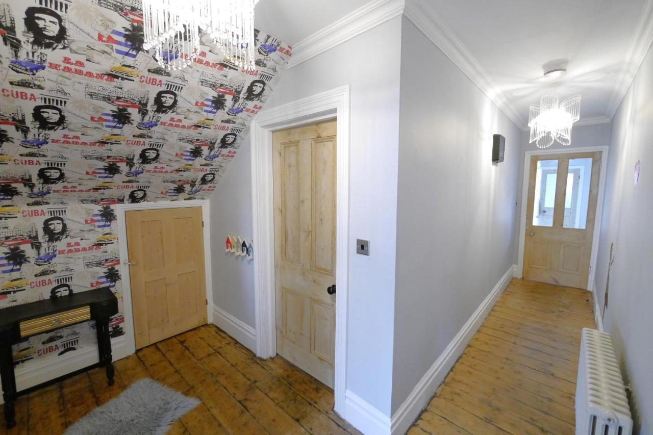 Quirky Spacious Ground Floor Victorian Garden Flat เวอร์ทิง ภายนอก รูปภาพ